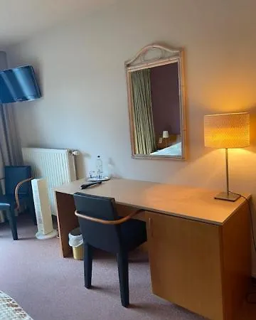 Hotel Gowell Kuur- En Wellness Yolande Buekers 4*