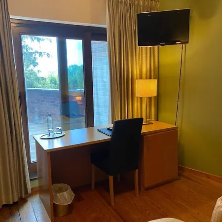 Gowell Kuur- En Wellness Yolande Buekers 4* Wellen